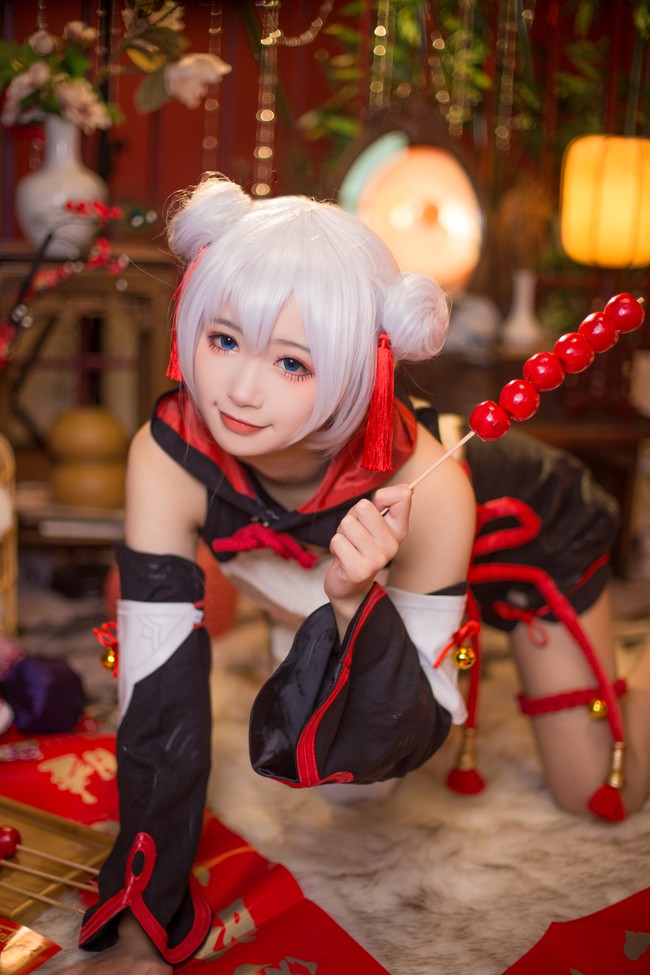 开云(中国)_96岁妹妹塞给101岁哥哥200元,原因暖化了(图1) 开云(中国)